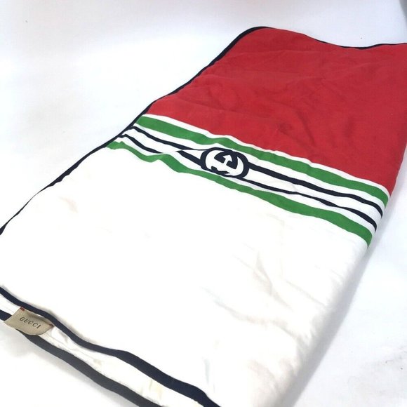 GUCCI interior throw GG blanket - Picture 3 of 16